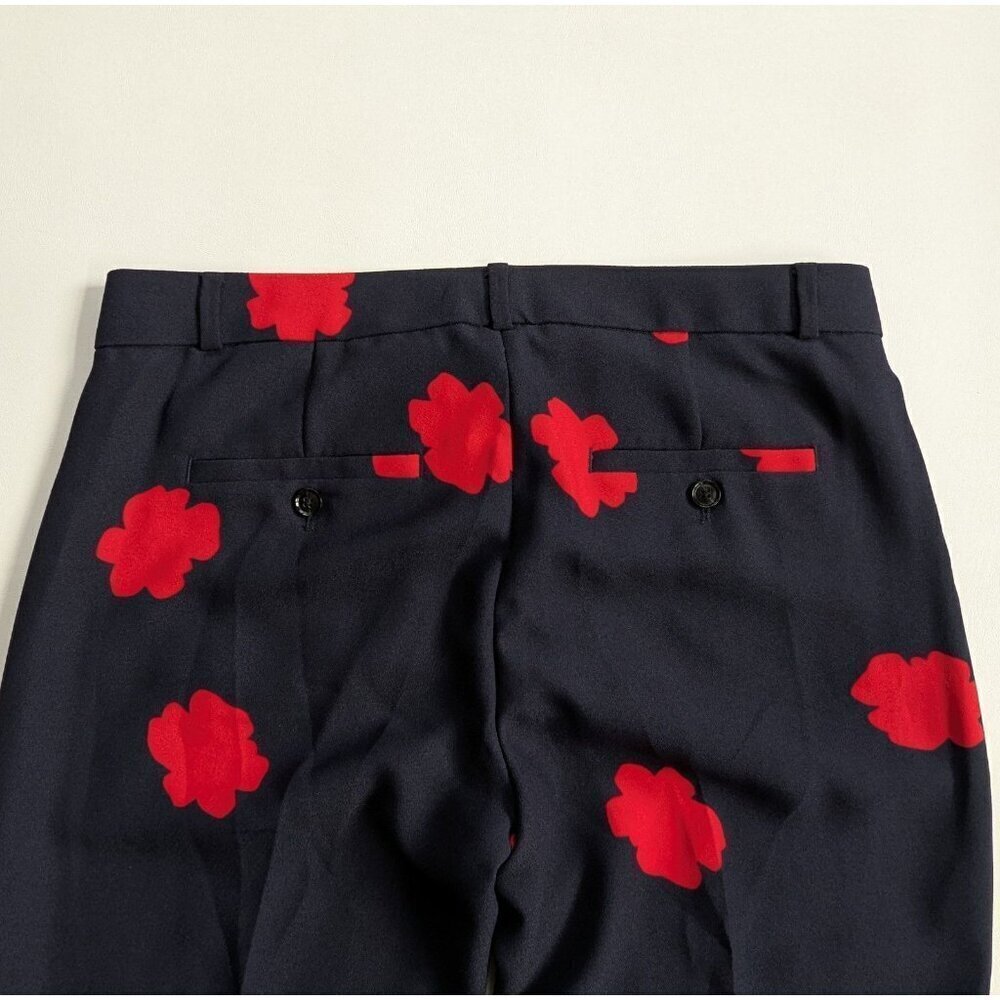 Banana Republic Cropped Navy Pant With Red Flowers Avery Fit Size 4 - Picture 5 of 11